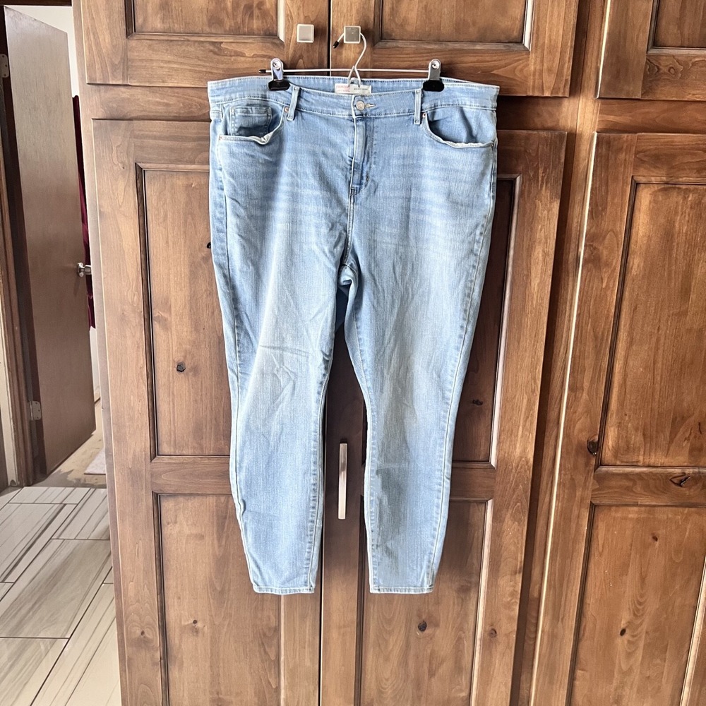 LEVI Signature-Women's 5 Pocket Stretch Denim Jeans Size 35/30